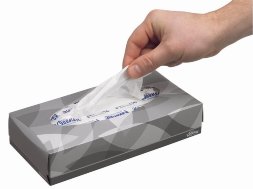 8835 Салфетки косметические для лица Kleenex, 21 кор. х 100 л, 21.5 × 18.6 см, двухслойные, белые, 30.8 г/м²